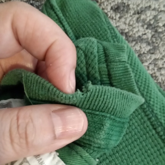 Aeropostale Green Crewneck Sweater Spell Out Logo Unisex Size Medium - Picture 8 of 9